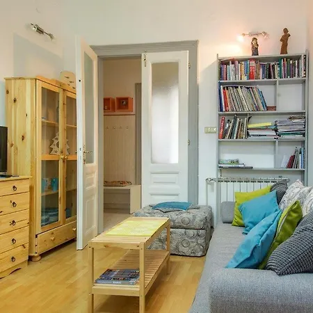 Apartman Zaza *